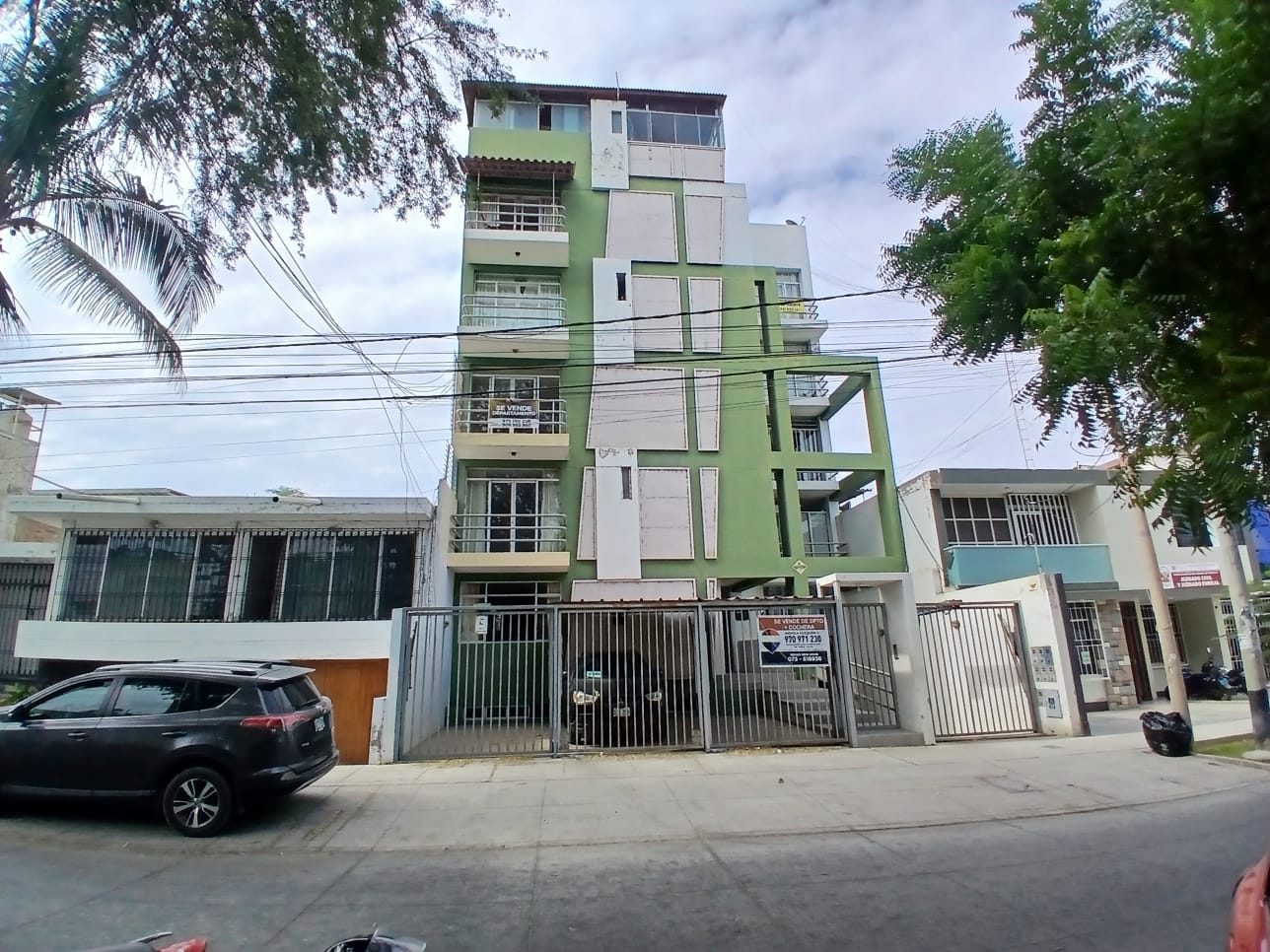 DEPARTAMENTO URB MIRAFLORES 3 PISO
